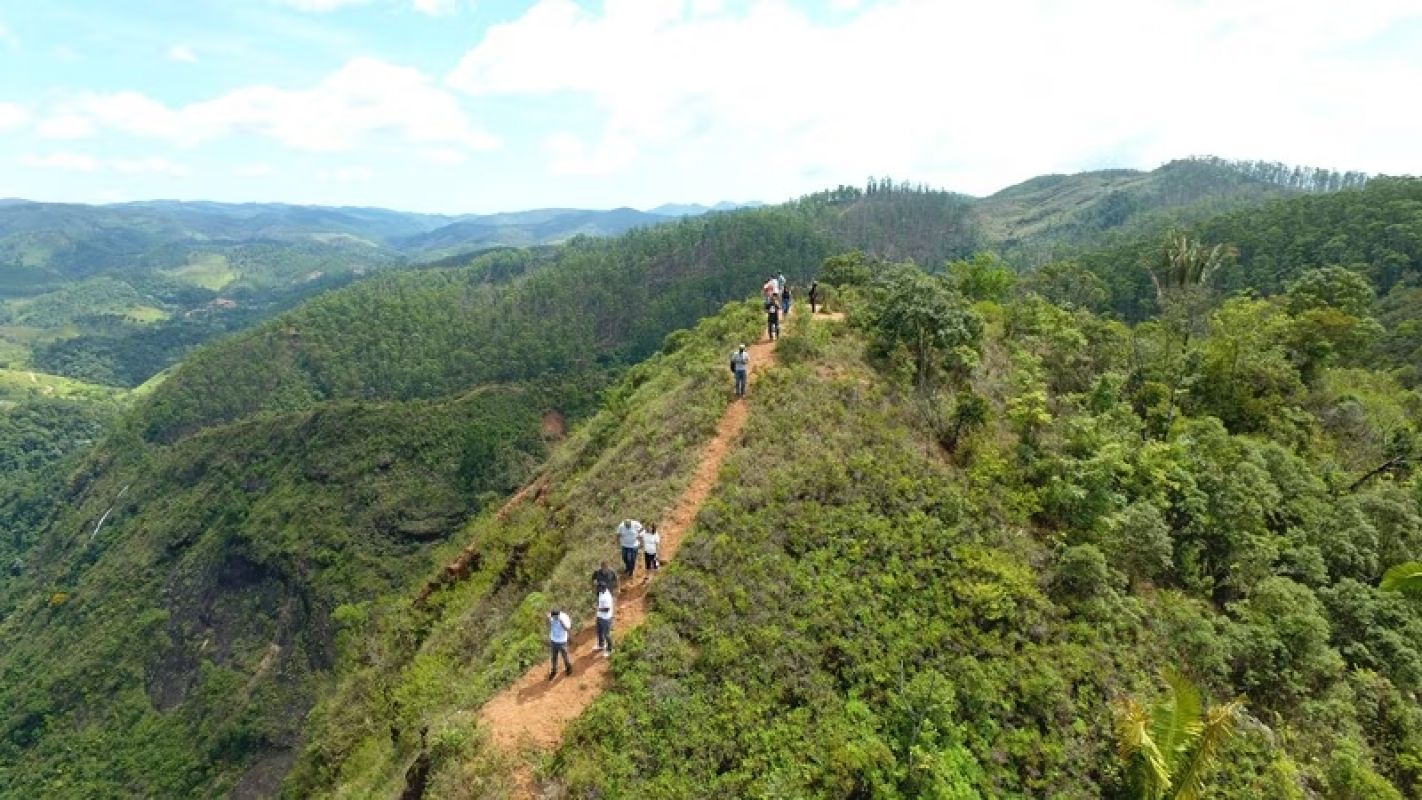 Trilheiro sofre grave acidente na Serra dos Cocais em Coronel Fabriciano