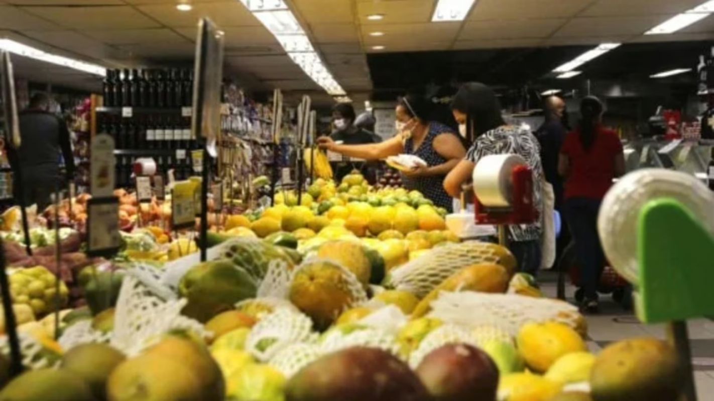 IPCA-15 sobe 0,06% em julho, abaixo das projeções do mercado