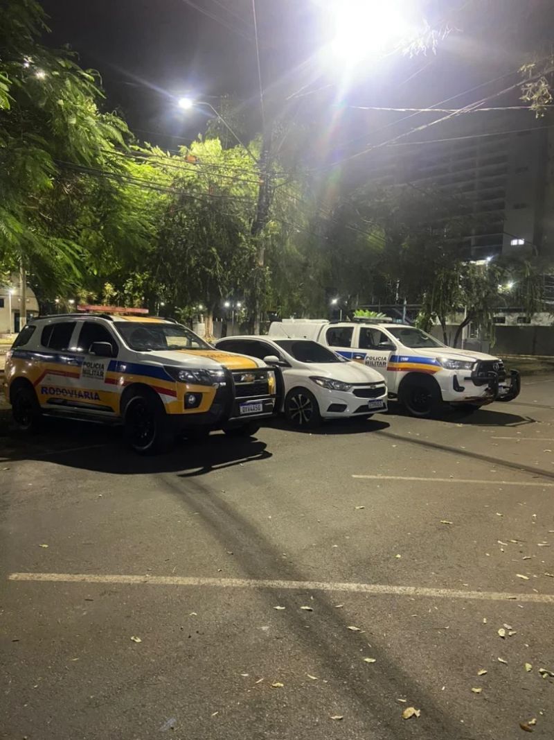 Dupla é presa em Ipatinga por invadir garagem e furtar módulos de ônibus