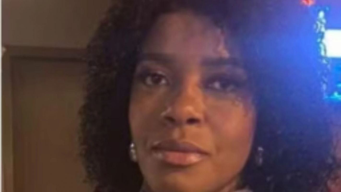 Mulher é morta a facadas pelo companheiro na frente da filha de 2 anos em Teófilo Otoni