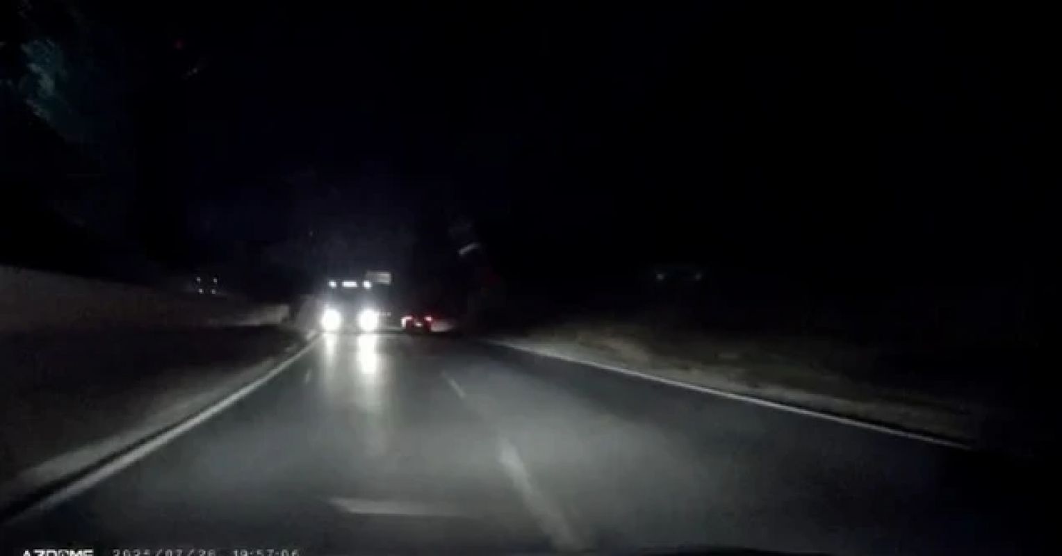 Vídeo: motoristas trafegam na contramão por falha de sinalização em trevo da BR-381 em Caeté