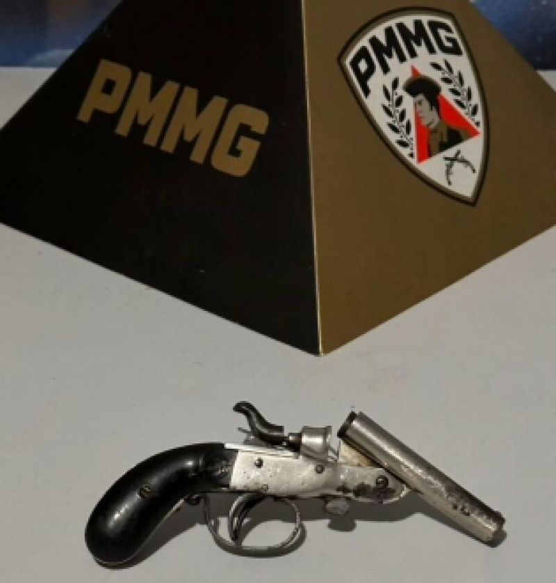 Perseguição na BR-458 termina com arma apreendida e suspeitos em fuga em Santana do Paraíso