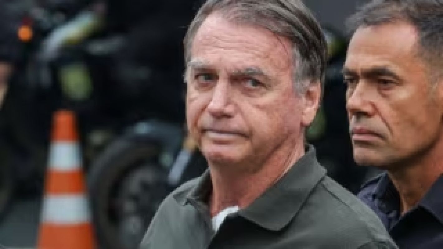 STF mantém condenação de Bolsonaro a 27 anos de prisão
