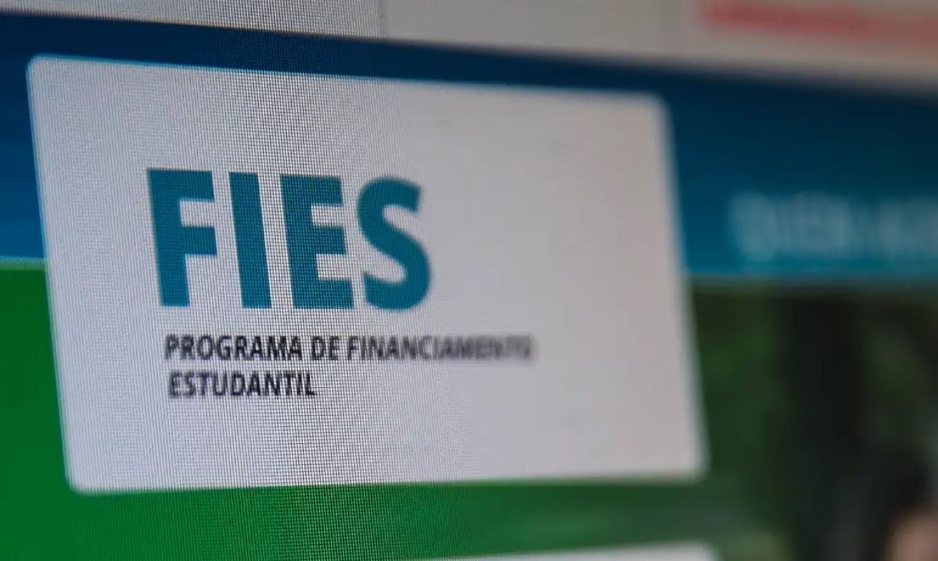 Câmara analisa descontos de até 99% para adimplentes do Fies