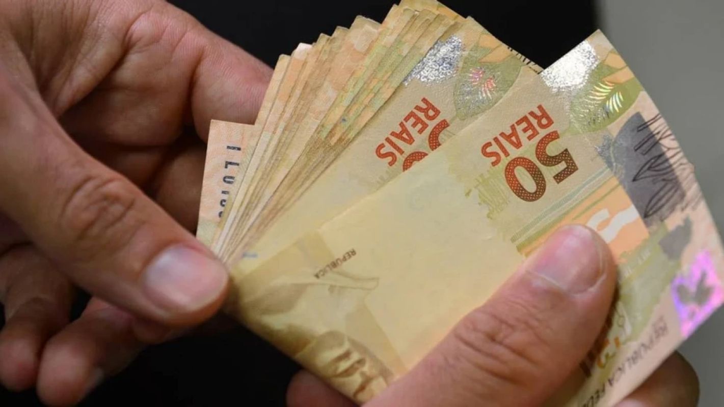 Caixa inicia novo lote do abono salarial nesta terça