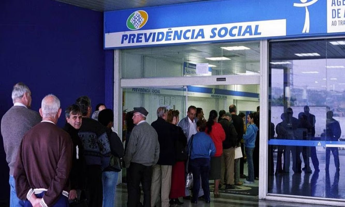 INSS convoca 4 milhões para prova de vida: prazo de 30 dias