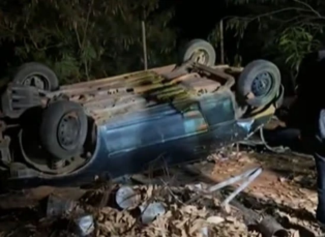 Motorista morre e passageira fica ferida em acidente na BR-116, em Inhapim