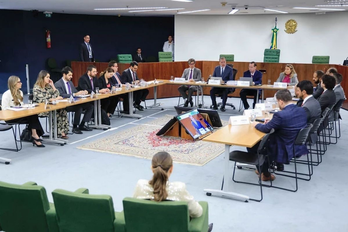 STF cobra plano de devolução a vítimas de fraudes no INSS