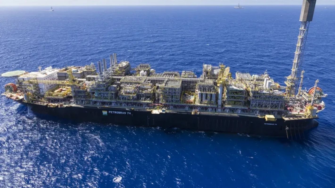 Petróleo despenca após anúncio de cessar-fogo feito por Trump