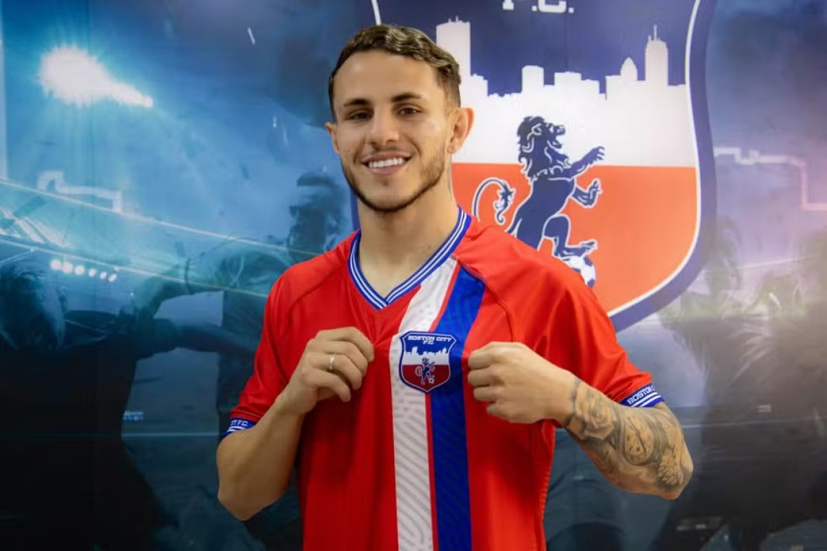 Boston City acerta contratação de lateral campeão da Copinha pelo São Paulo