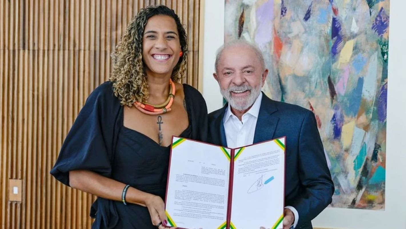  No Dia da Consciência Negra, Lula assina 28 decretos para desapropriar terras quilombolas em 14 estados