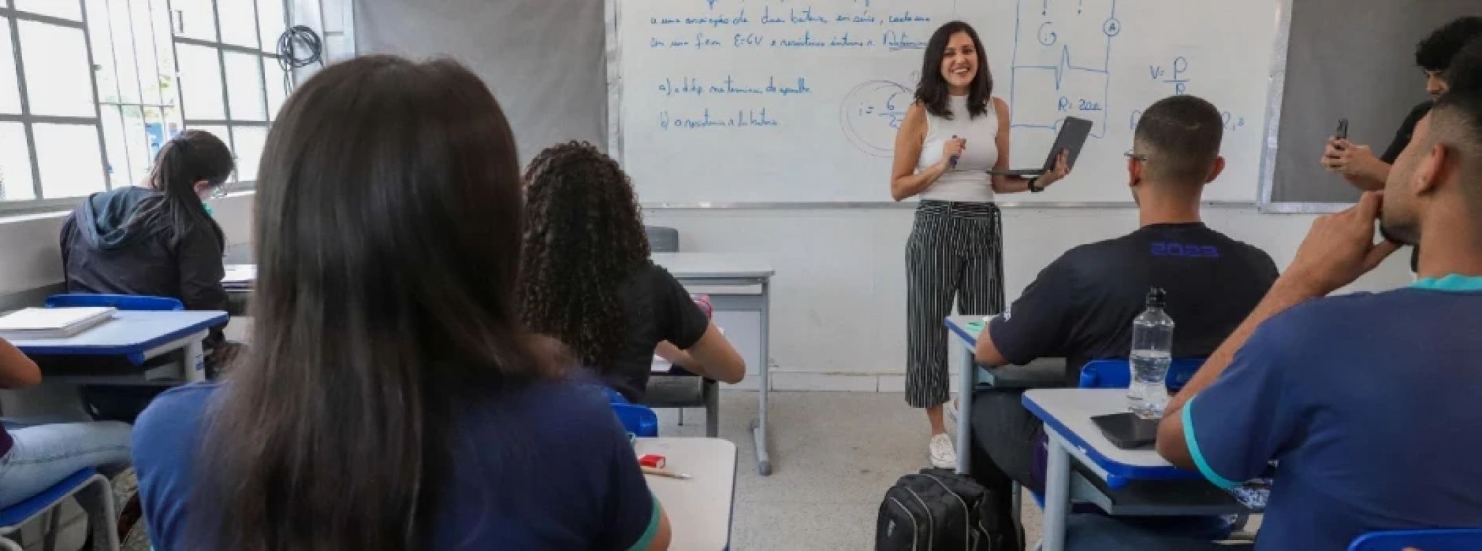 Termina hoje o prazo para inscrição no concurso da Educação em MG; saiba mais