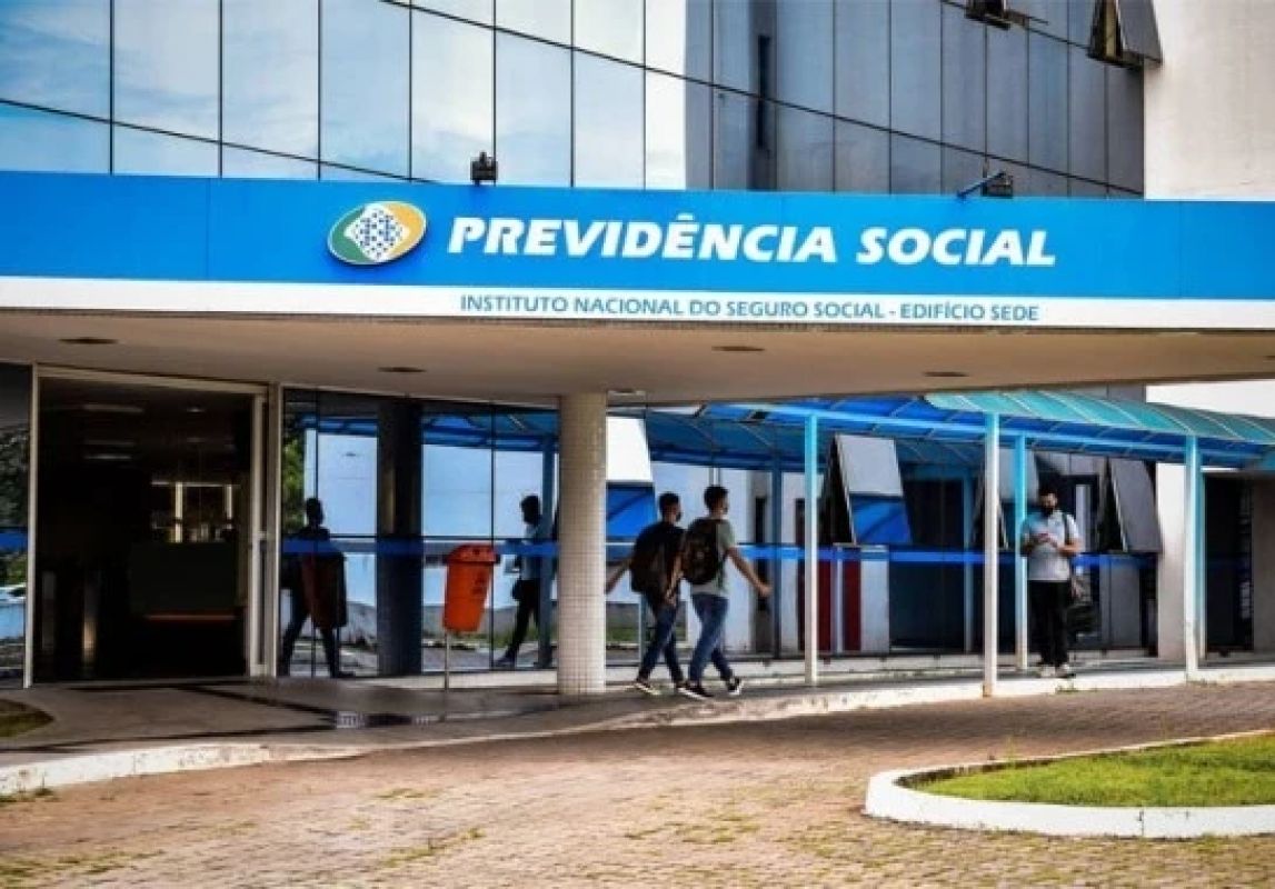 'Careca do INSS' recebeu R$ 53,5 milhões de entidades e repassou verba a servidores, aponta PF