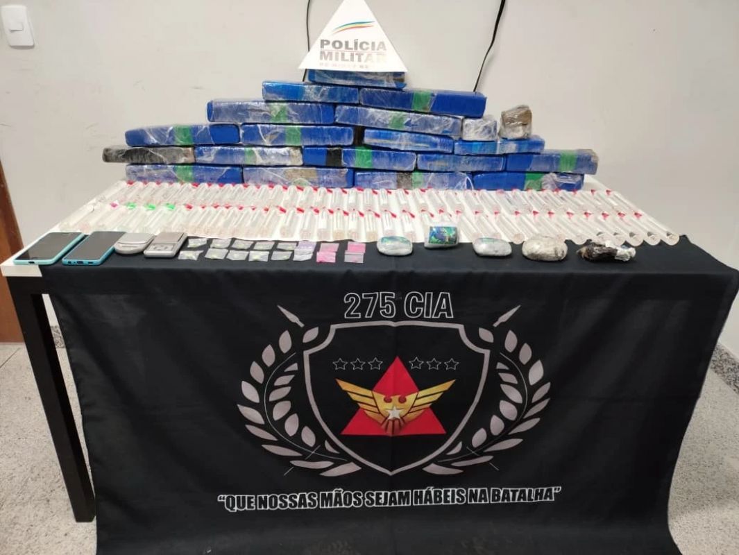 Casal é preso com 20 kg de maconha e haxixe vindos do RJ para Coronel Fabriciano