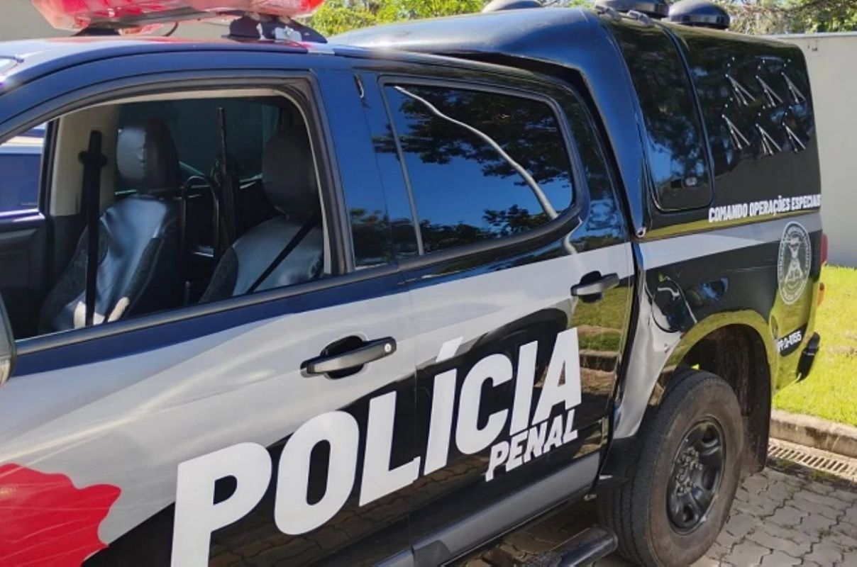 Advogadas suspeitas de ligação com Comando Vermelho são alvo de operação em presídio de MG