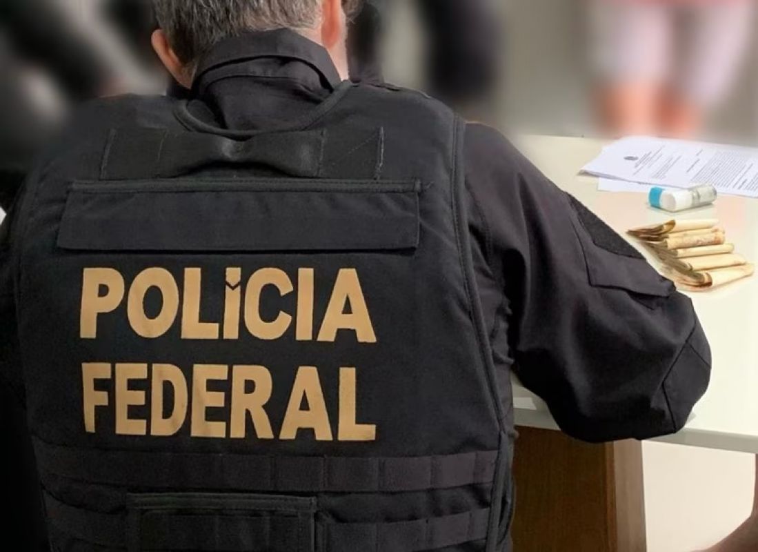Servidora do INSS é afastada por suspeita de fraudar benefícios
