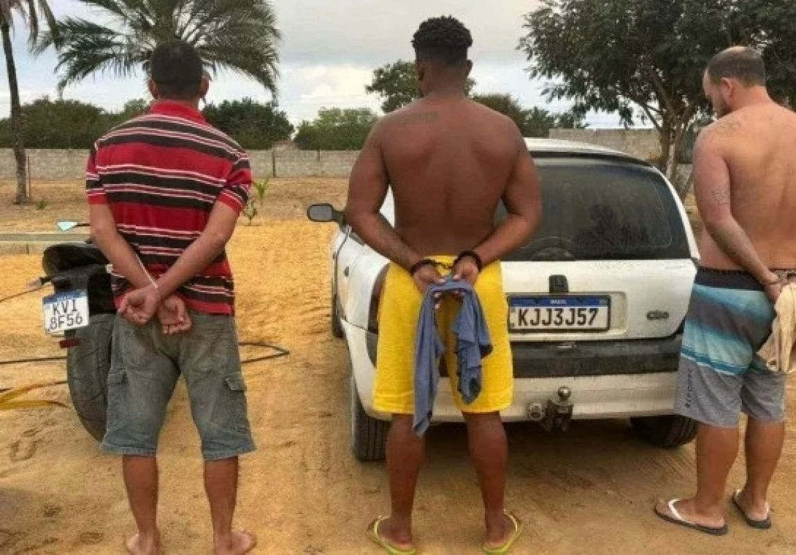 Grupo de 'matadores de aluguel' de MG, incluindo pai e filho, foi capturado na Bahia após operação conjunta