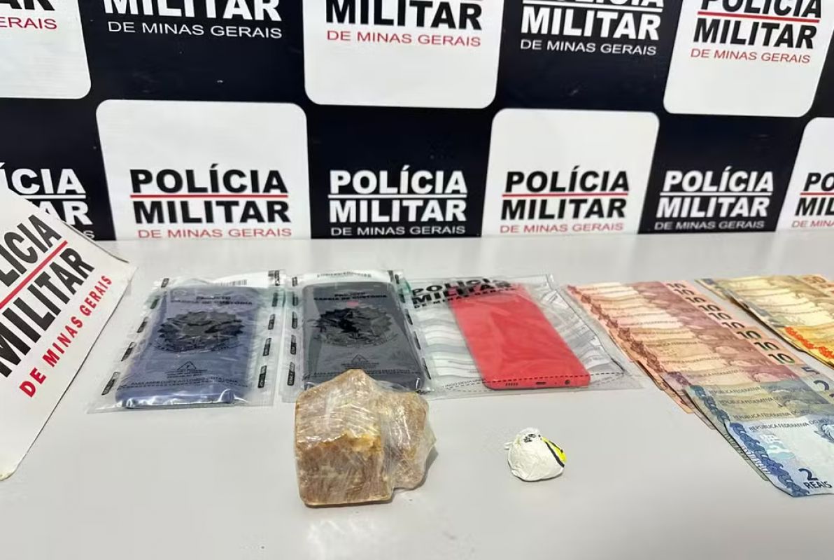  Idosa conhecida como 'Vovó do Tráfico' é presa com drogas, em Itabirinha