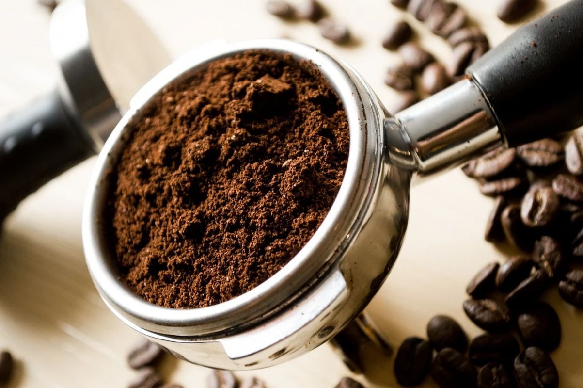  Preço do café recua nas bolsas e pode aliviar bolso do consumidor