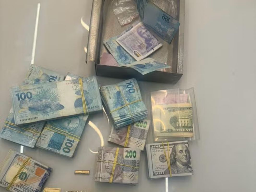  PF bloqueia R$ 23,7 milhões ao desarticular rede que enviava migrantes para os EUA