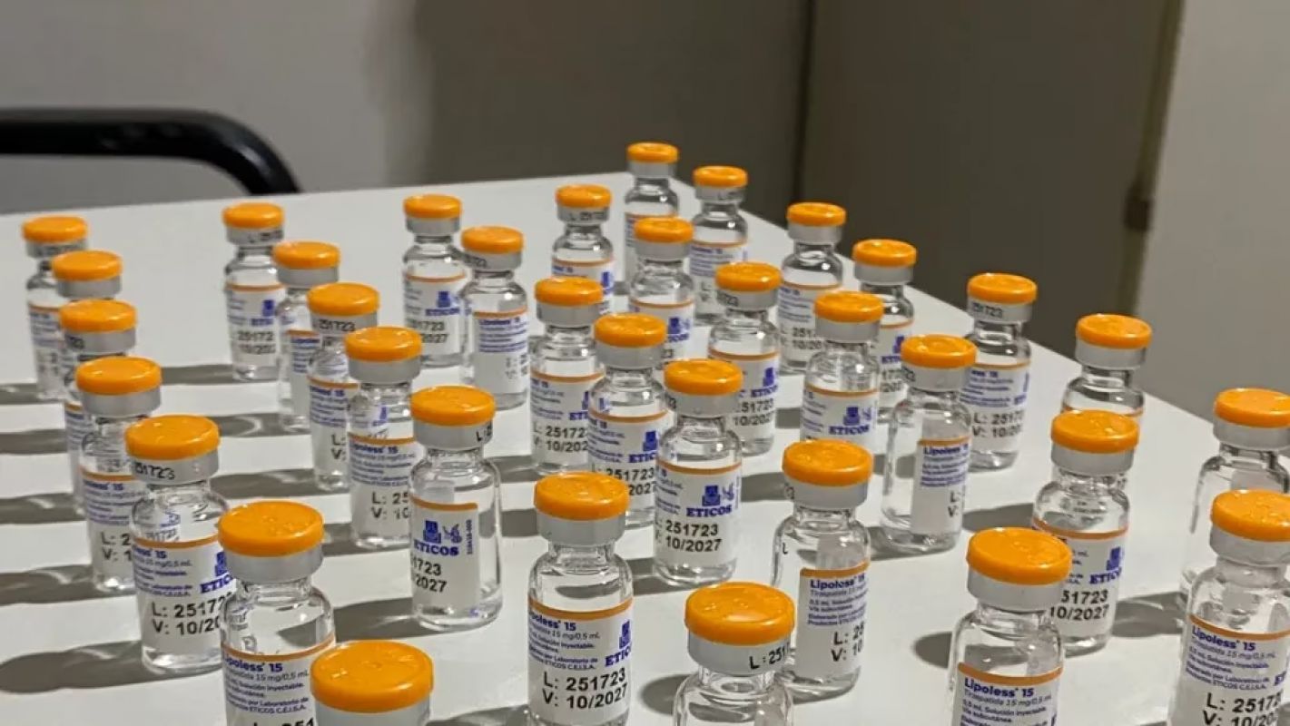 Polícia apreende R$ 100 mil em medicamentos ilegais na MGC-497, em Prata