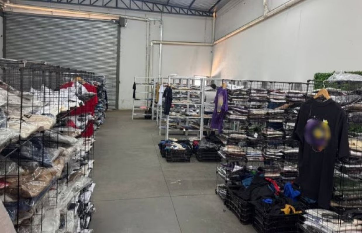 Polícia Civil apreende sete toneladas de produtos falsificados em Pará de Minas