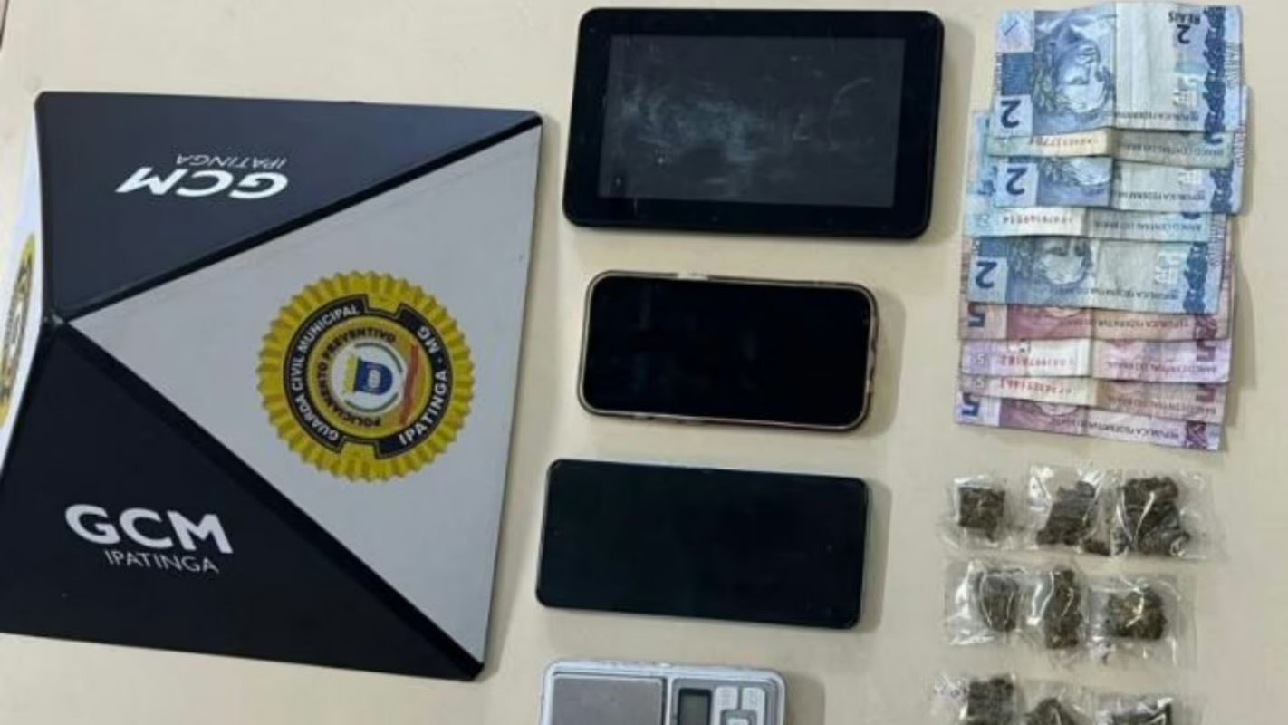 Abordagem da GCM no Iguaçu, em Ipatinga, termina com drogas apreendidas e dois conduzidos