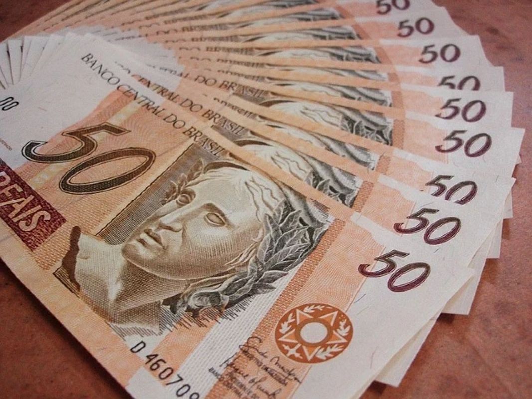 Minas Gerais registra superávit histórico no comércio com outros estados