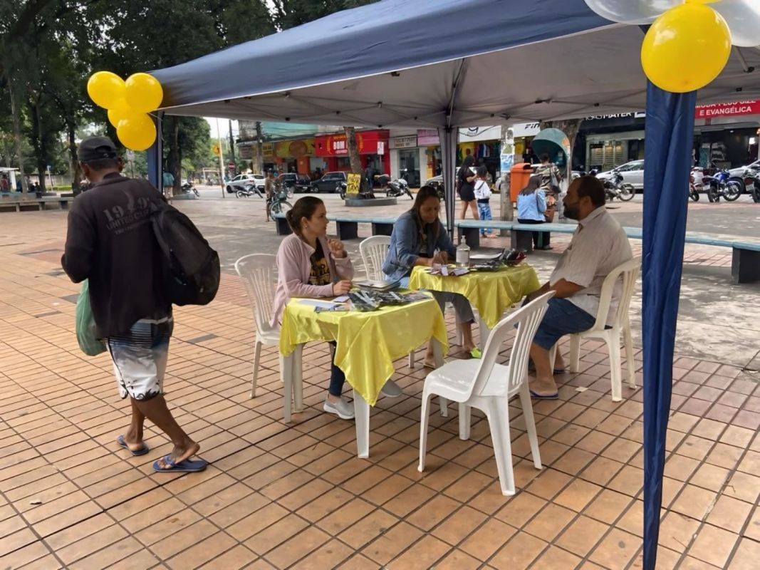 Campanha Julho Amarelo leva testagem e vacinação gratuita a bairros de Ipatinga