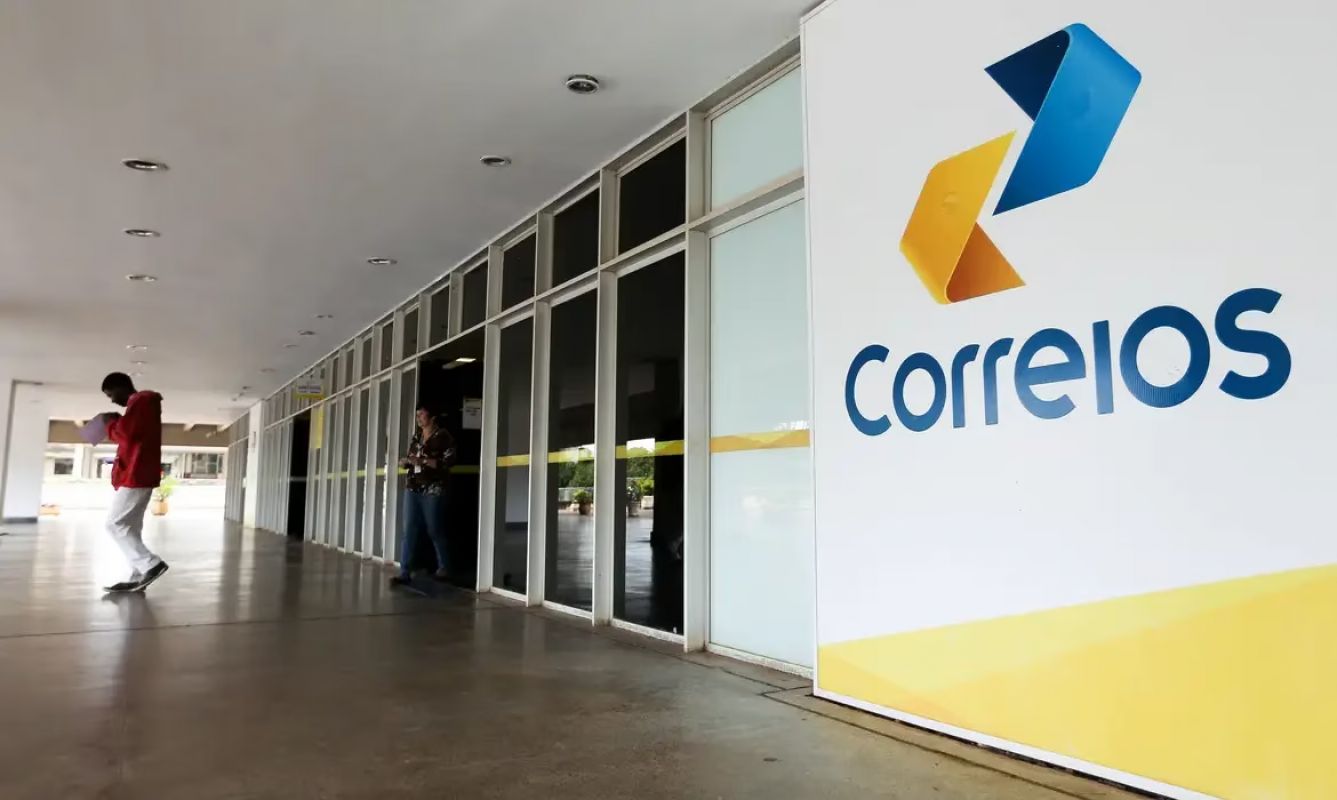 Correios aprovam plano para reverter crise e esperam empréstimo de R$ 20 bi até o fim do mês