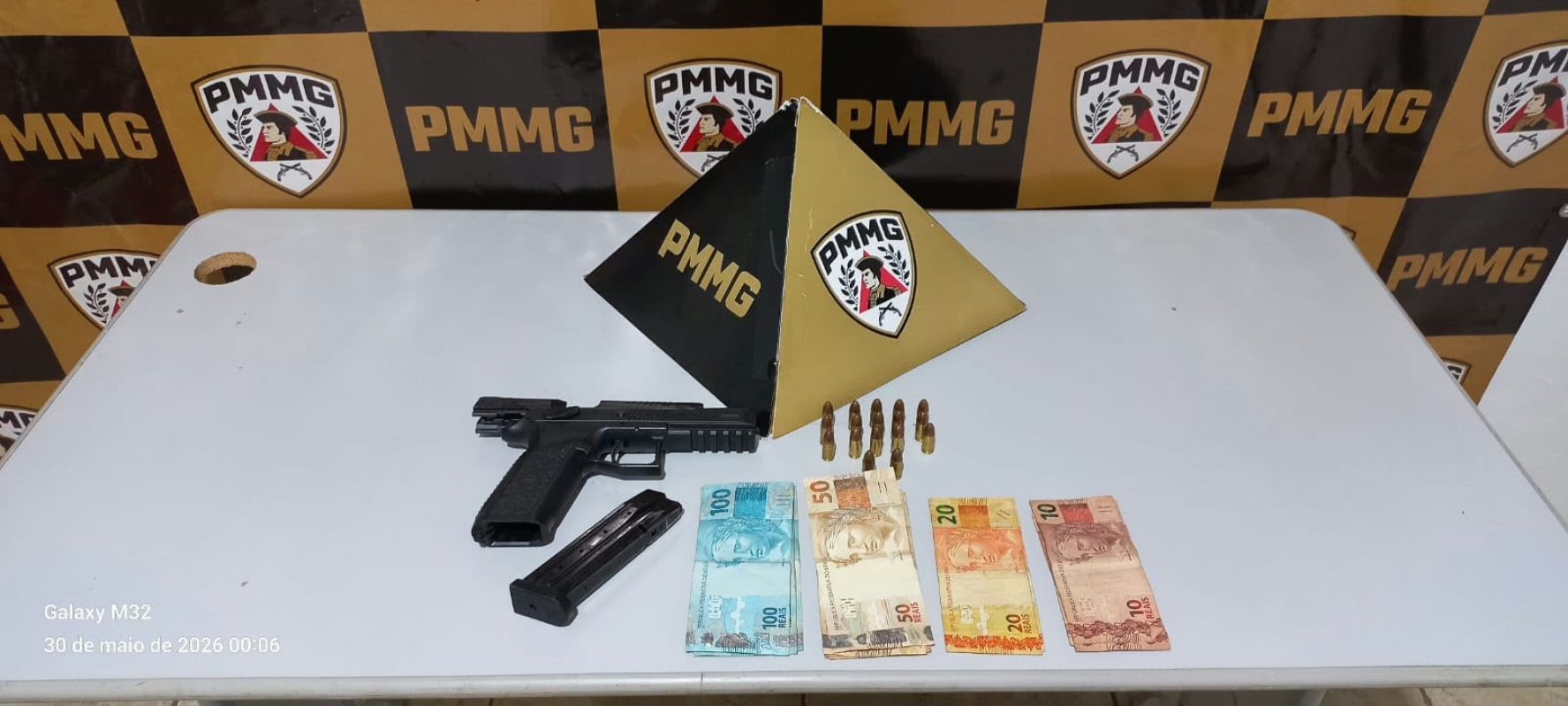 Jovem de 18 anos é preso por porte ilegal de arma durante operação da PM em Matipó