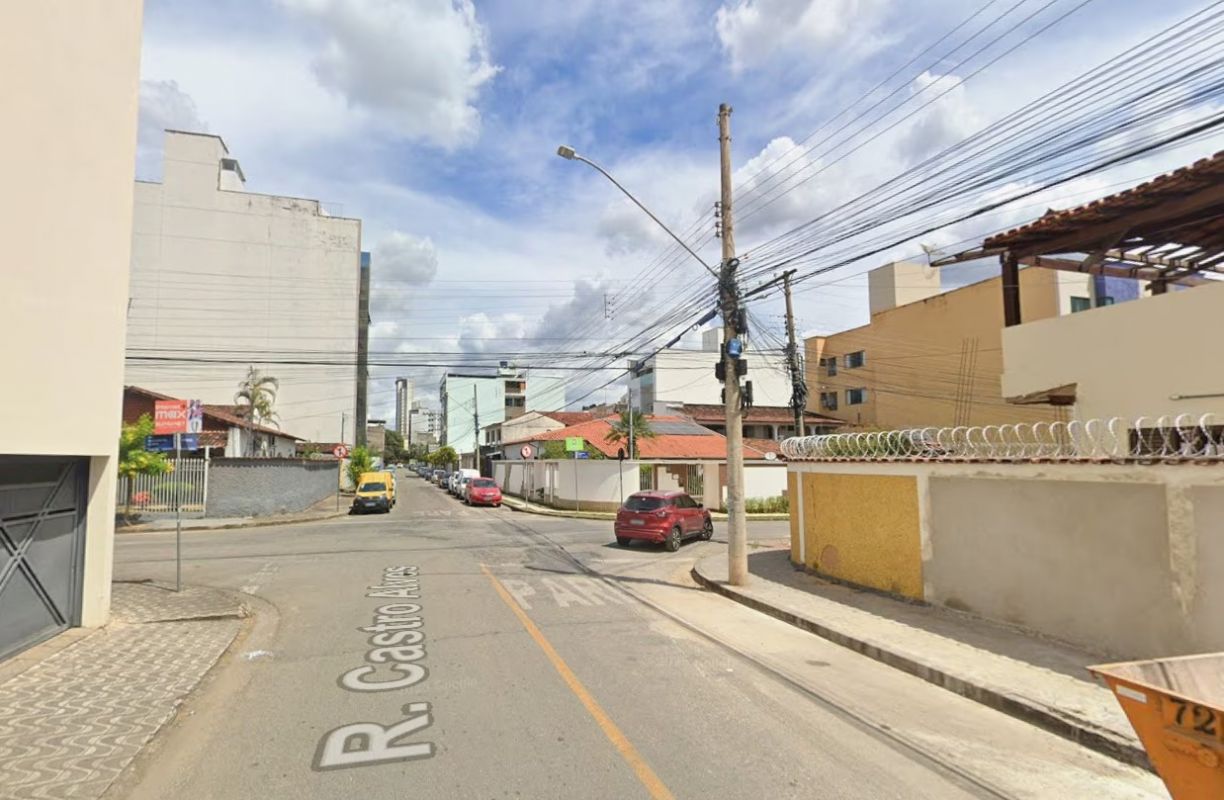 Homem é preso após série de furtos em Ipatinga; foram encontrados um iPhone, cordões, relógios e bolsa de cosméticos