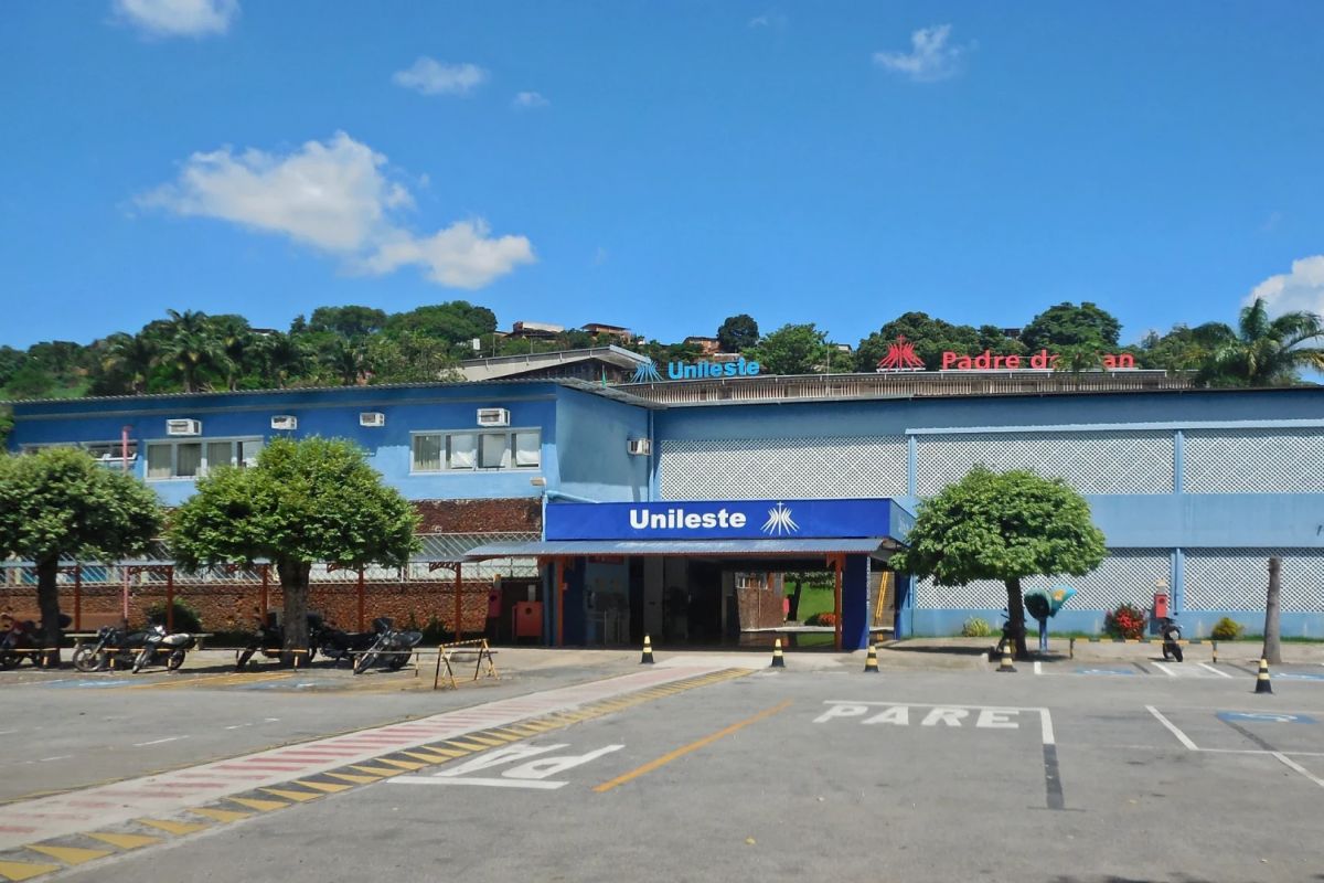 Após caso de invasão, Unileste torna obrigatória a Carteira Estudantil para entrada nos campi