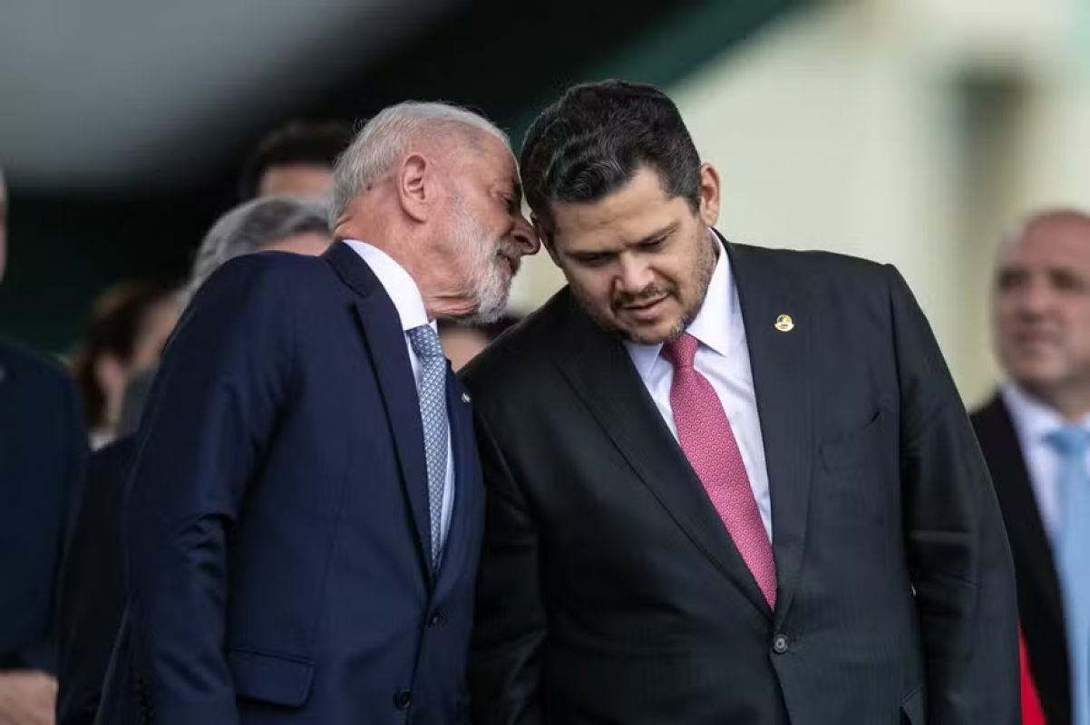 Após aprovação unânime na Câmara, governo tenta acelerar análise do projeto do IR no Senado