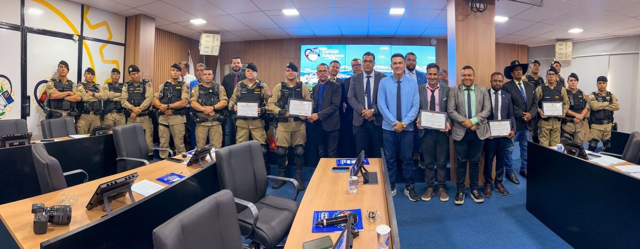 Policiais do GEPMOR são homenageados pela Câmara Municipal de Coronel Fabriciano