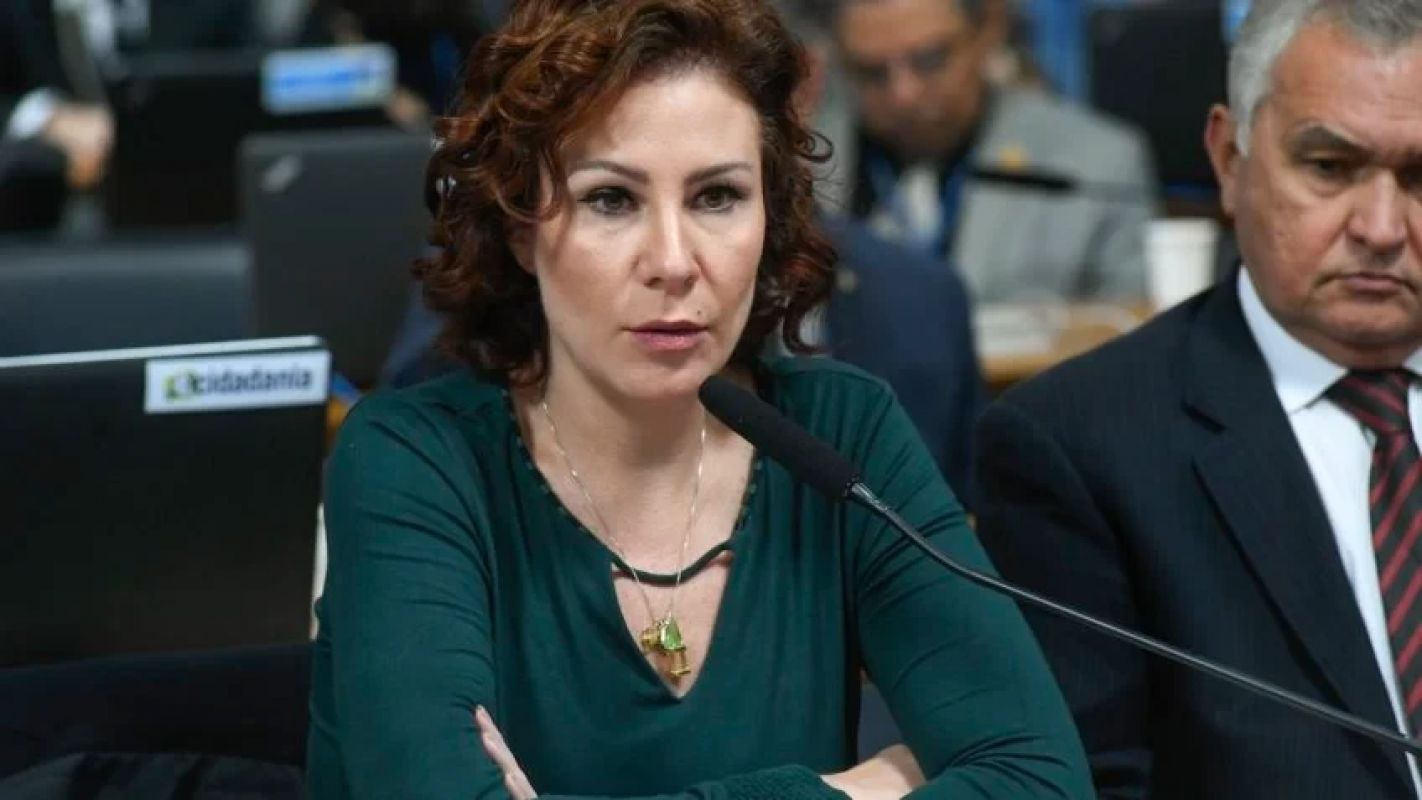 Deputada Carla Zambelli é presa na Itália