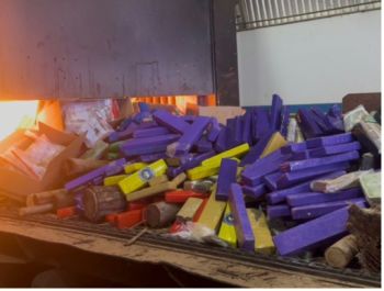 PCMG acompanha destruição de cerca de uma tonelada de drogas em Patos de Minas
