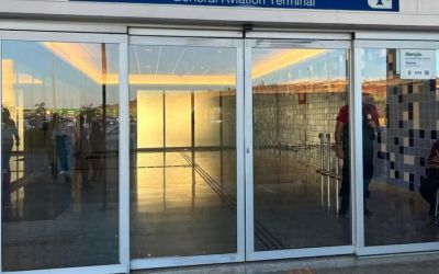 Deportados chegam ao Brasil pela 1ª vez em avião da Força Aérea dos EUA