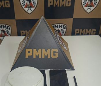 Homem é preso suspeito de vender drogas por “delivery” em Coronel Fabriciano
