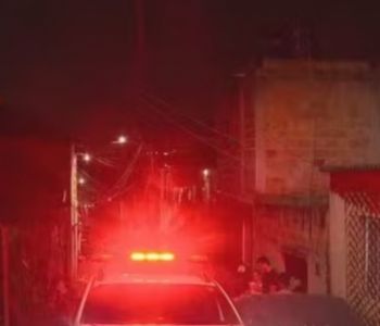  Mulher é presa por abandonar filho cadeirante sozinho em casa na MG-120, em Nova Era