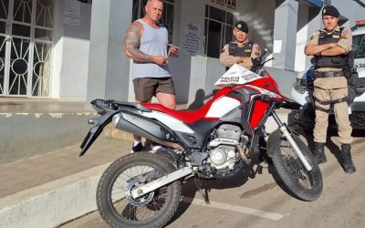 Polícia Militar recupera moto furtada após perseguição na BR-458 em Iapu
