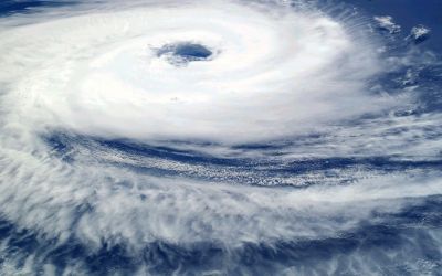 Ciclone próximo ao Sudeste deve provocar chuva forte e risco de alagamentos no país
