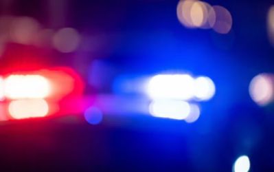 Homem é morto a tiros na rua por dupla em moto, em Divinolândia de Minas