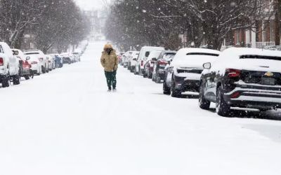 Megatempestade nos EUA: neve e gelo deixam 230 mil sem energia e colocam metade do país sob ameaça