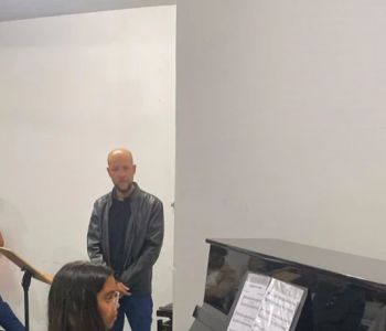 Escola Municipal de Música TOM realiza recital de piano nesta sexta-feira
