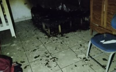 Após briga com esposa, homem incendeia casa e gato morre asfixiado