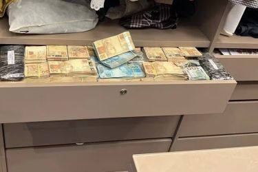 Operação Overclean encontra dinheiro em closet de ex-prefeito na Bahia