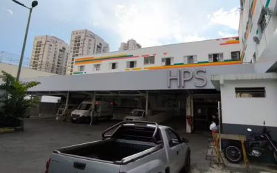 Agressão no HPS deixa técnica de enfermagem ferida; suspeita é levada à delegacia