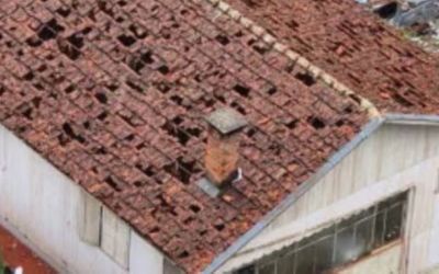 Temporal de granizo causa destruição e deixa feridos em Erechim, no RS