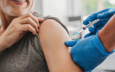 Testosterona vira tendência entre homens, mas médicos alertam para riscos e exigência de exames